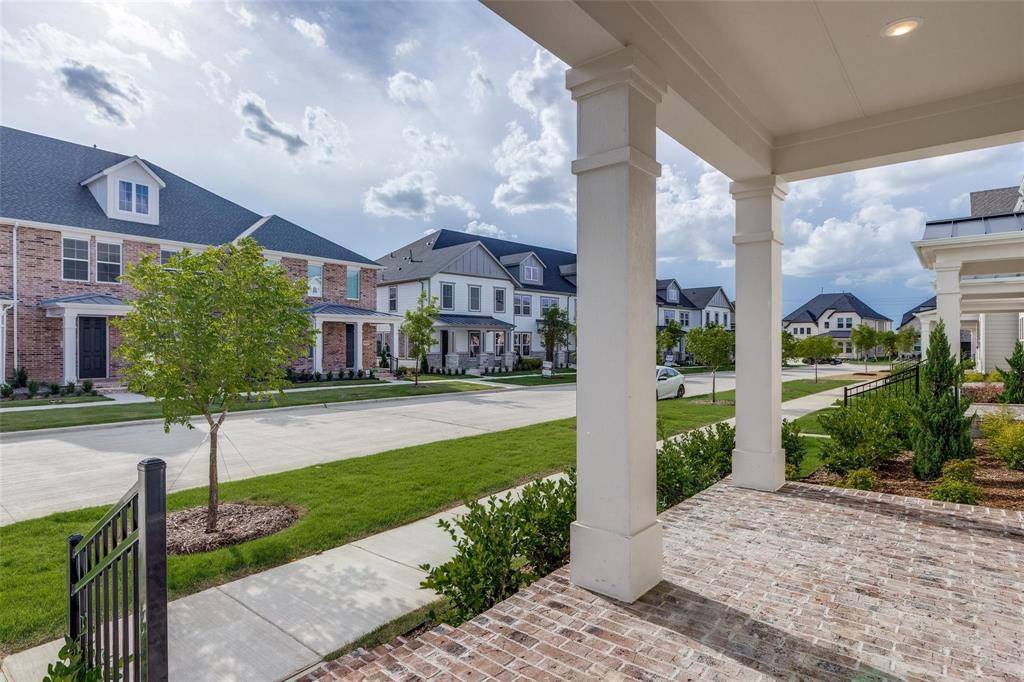 8864 Scarp Hill Lane, Frisco, TX 75035