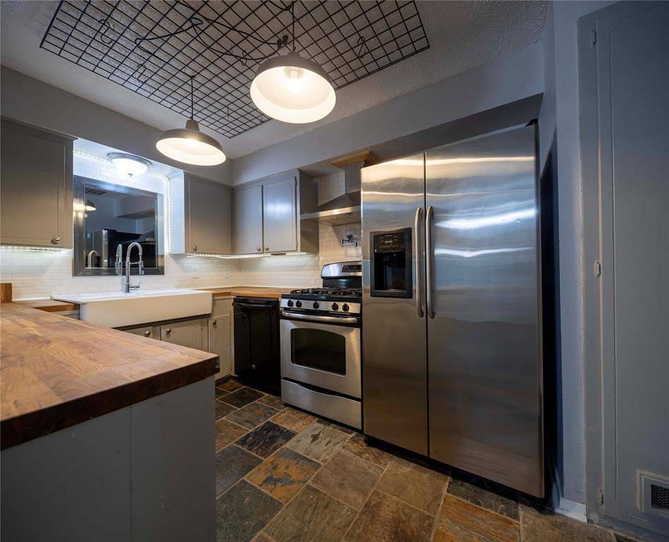 1717 N Locust Street #1, Denton, TX 76201