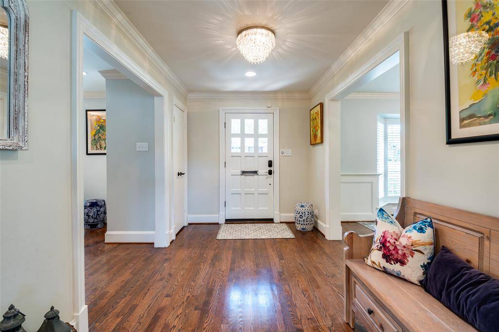 7127 Stonetrail Drive, Dallas, TX 75230