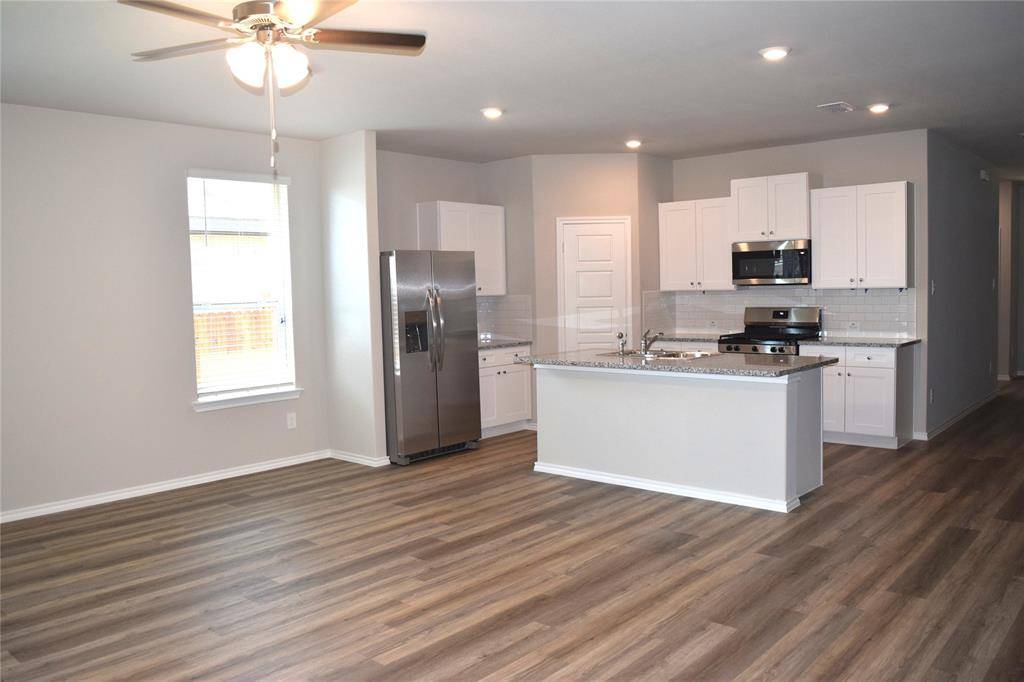 15924 STABLEFORD Road, Fort Worth, TX 76247