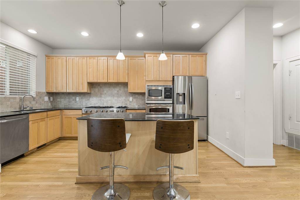 4239 Rawlins Street #7, Dallas, TX 75219