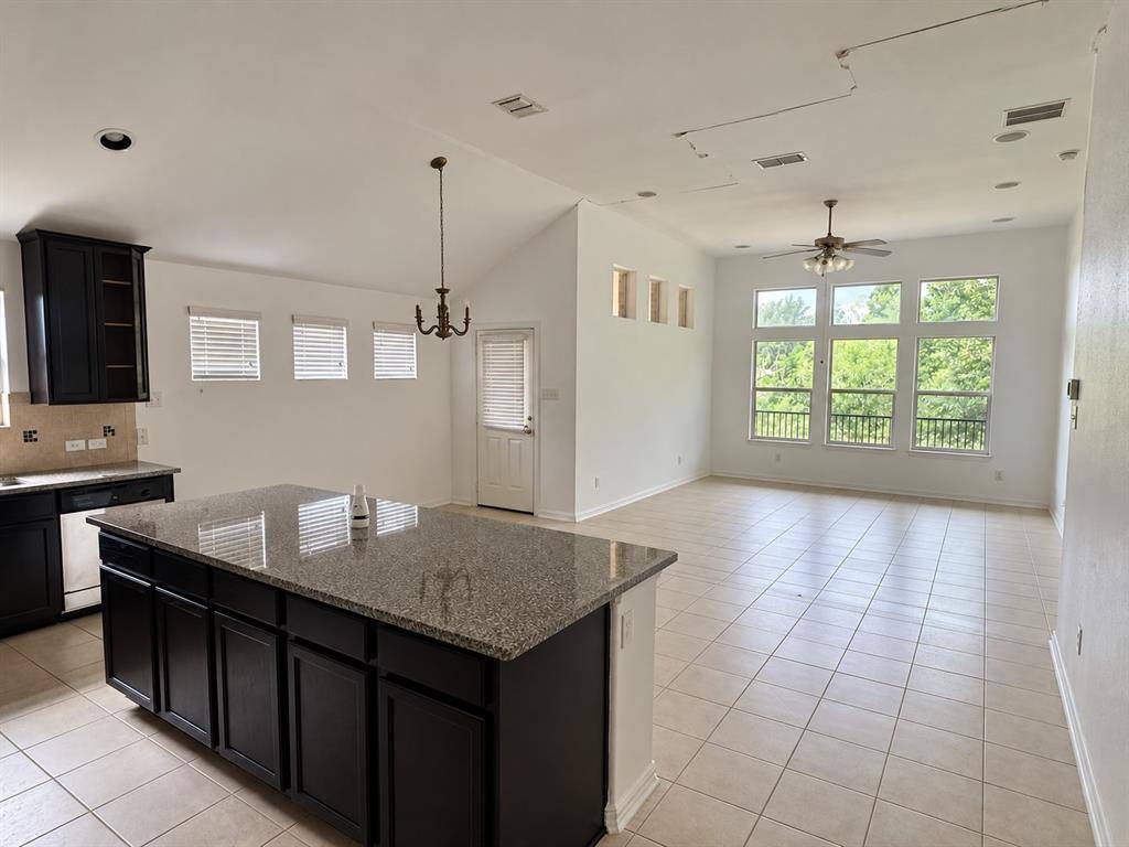 239 Pond View Pass, Buda, TX 78610