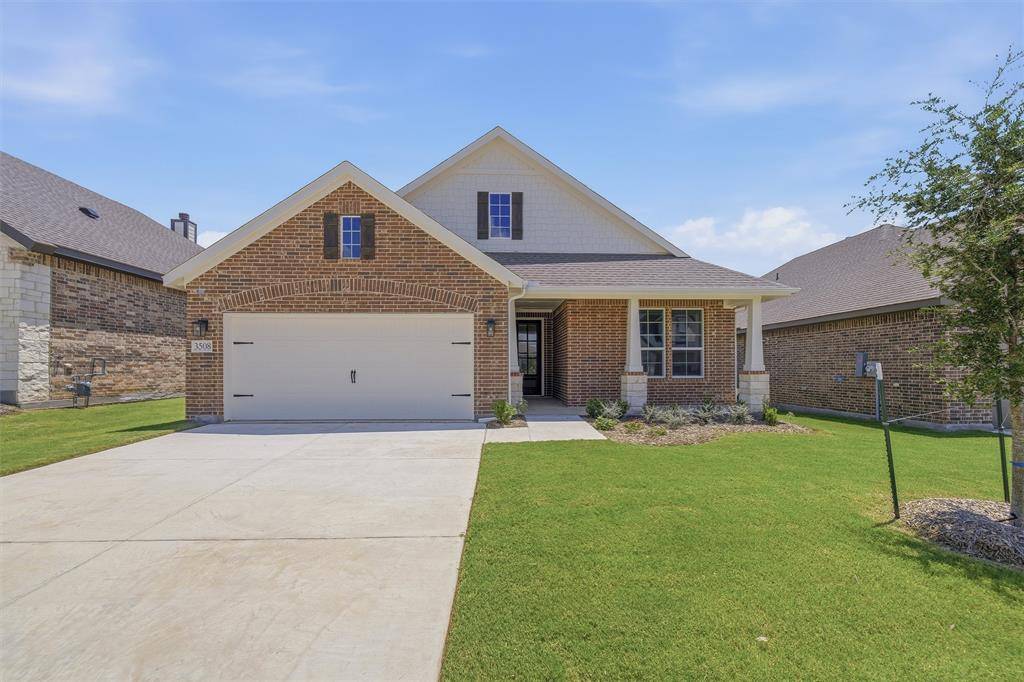 3508 Helena Street, Gainesville, TX 76240