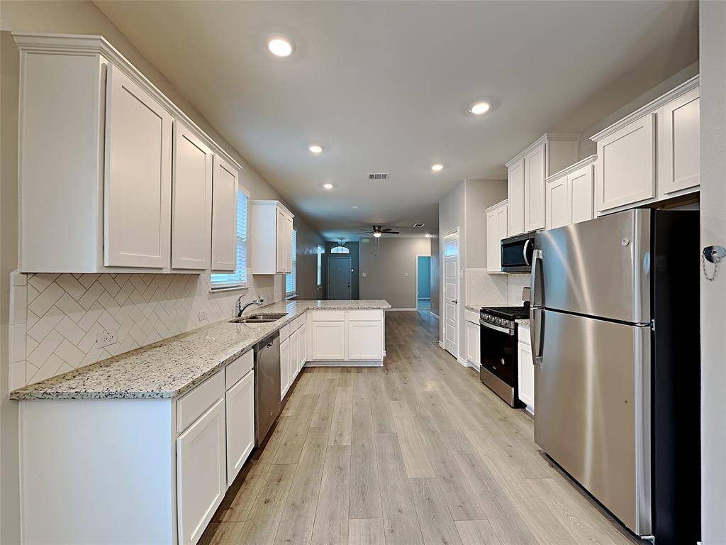 2337 Larimar Drive, Little Elm, TX 76227