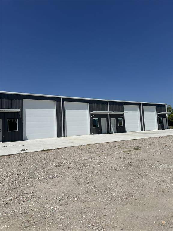 3299 FM 902, Howe, TX 75459