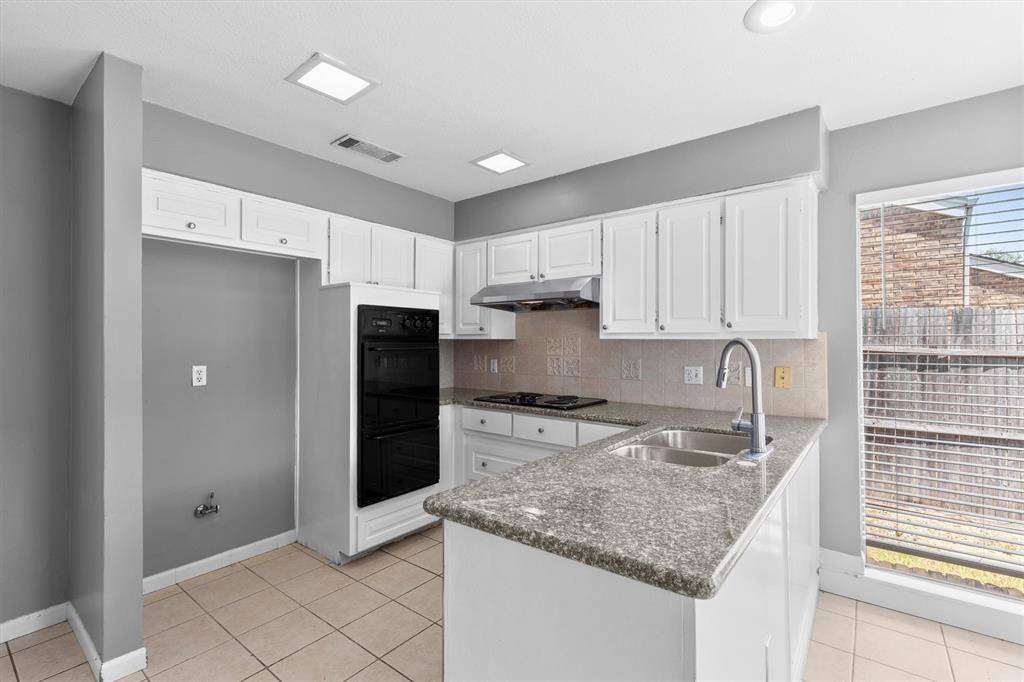 1908 Treehouse Lane, Plano, TX 75023