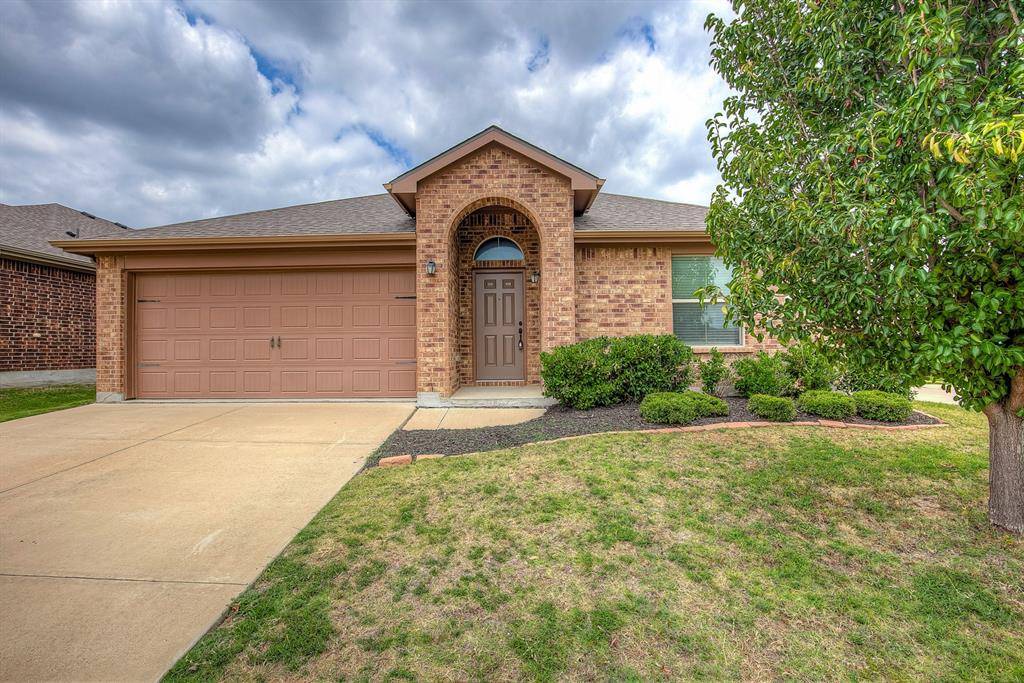 6300 Leaping Fawn Drive, Fort Worth, TX 76179
