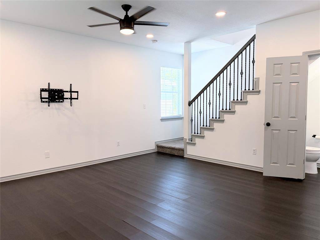 700 Martinique Avenue, Dallas, TX 75223