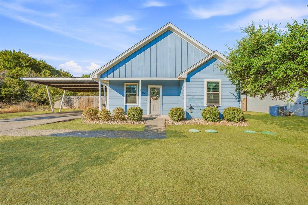 5412 Firewood Trail, Granbury, TX 76048
