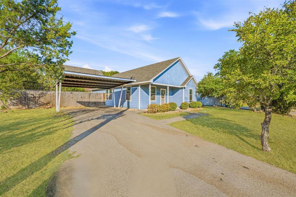 5412 Firewood Trail, Granbury, TX 76048