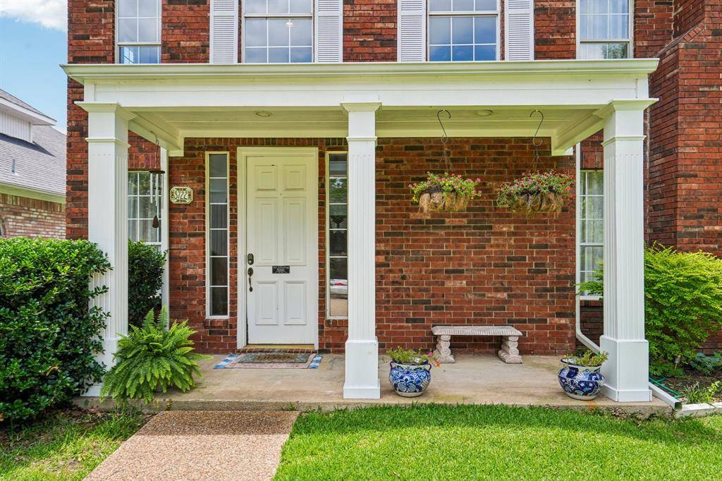 8722 Bayshore Lane, Rowlett, TX 75088