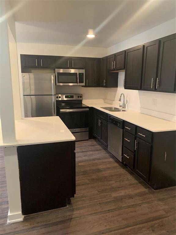 2106 Bennett Avenue #111, Dallas, TX 75206