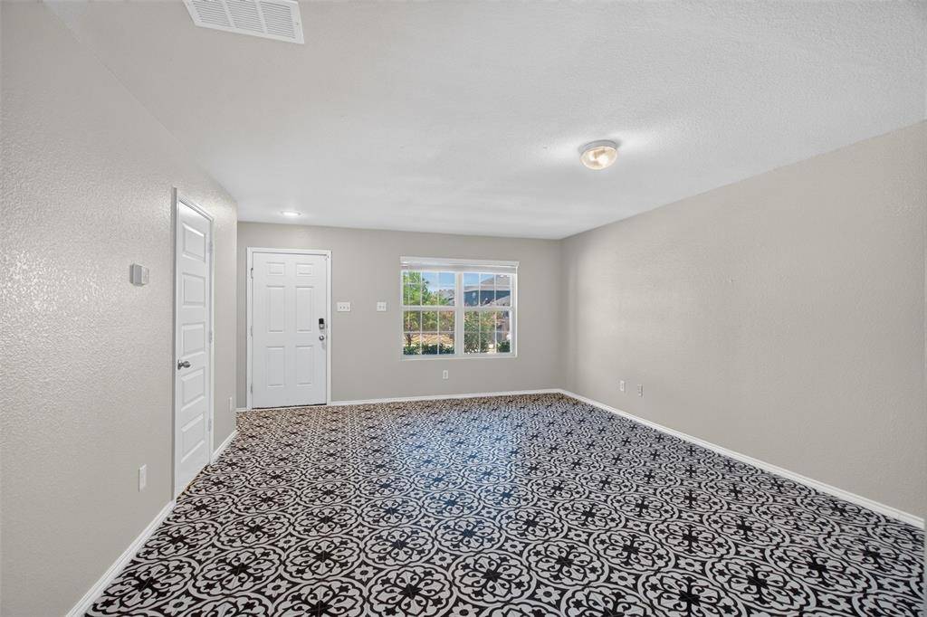 6341 Bollard Drive, Fort Worth, TX 76179