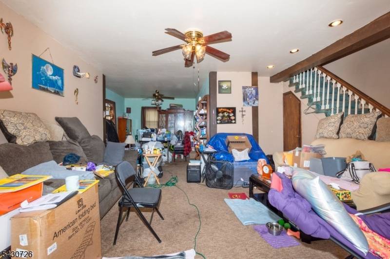 230 Aldene Rd, Roselle Boro, NJ 07203