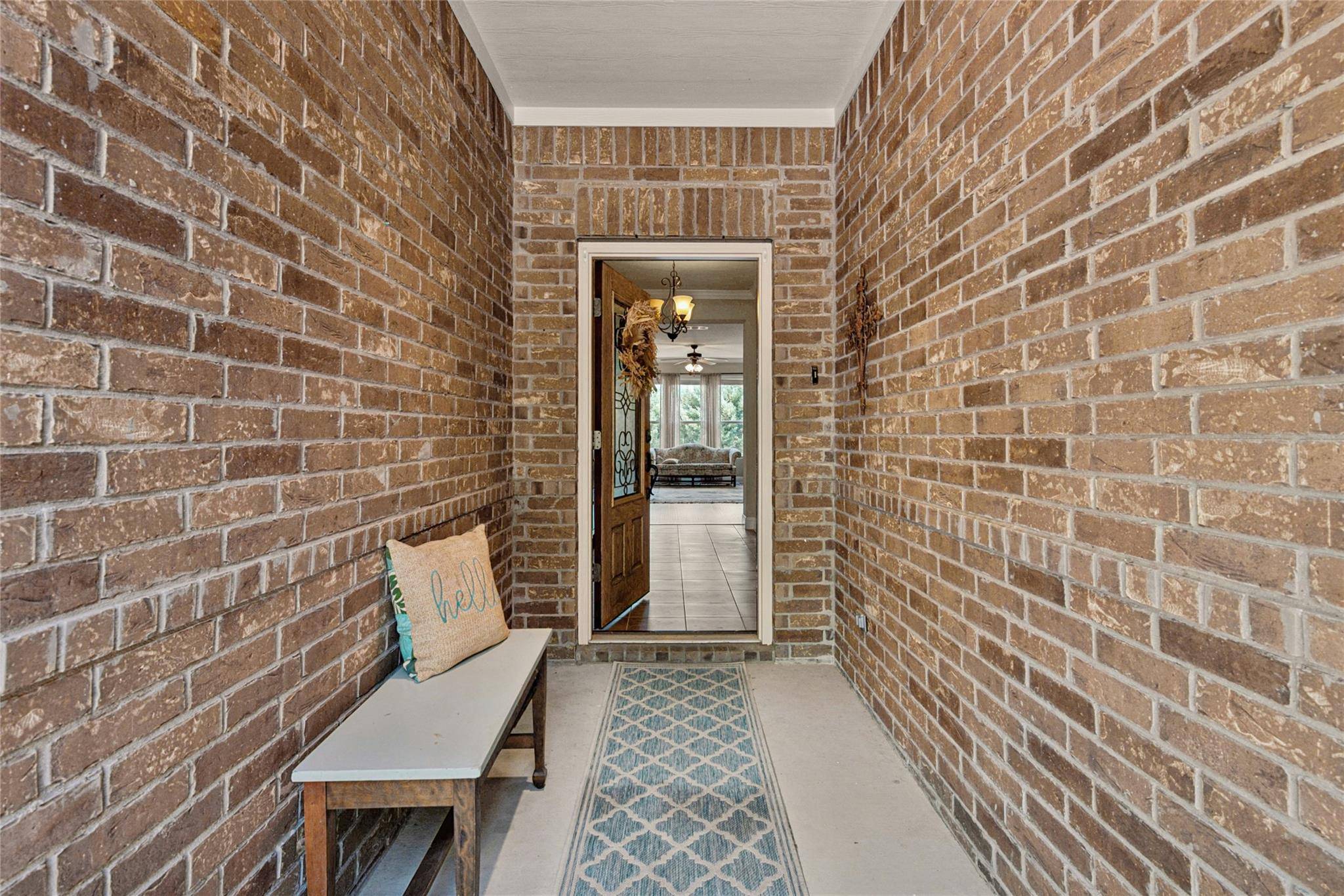102 Trinity LN, Georgetown, TX 78633