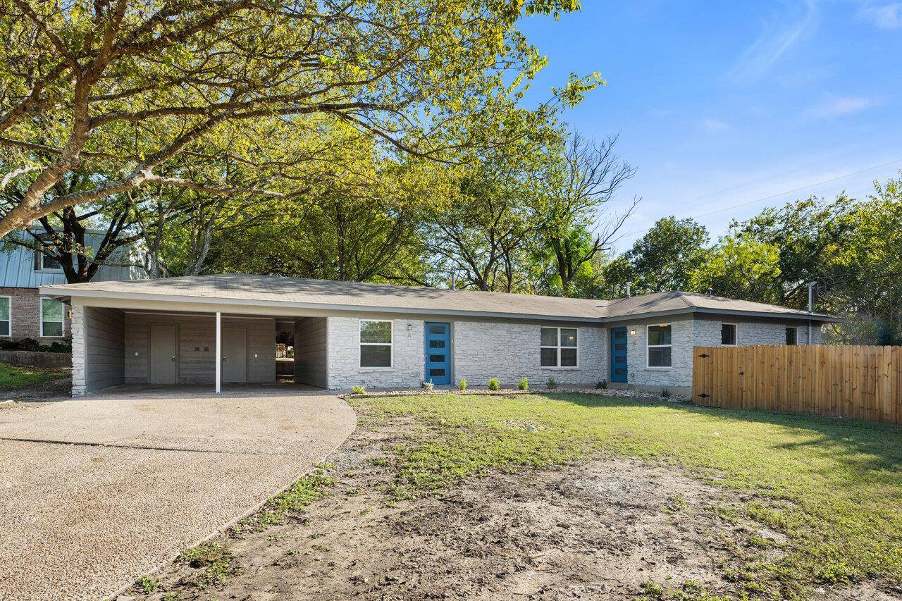 2303 Metcalfe RD #A, Austin, TX 78741