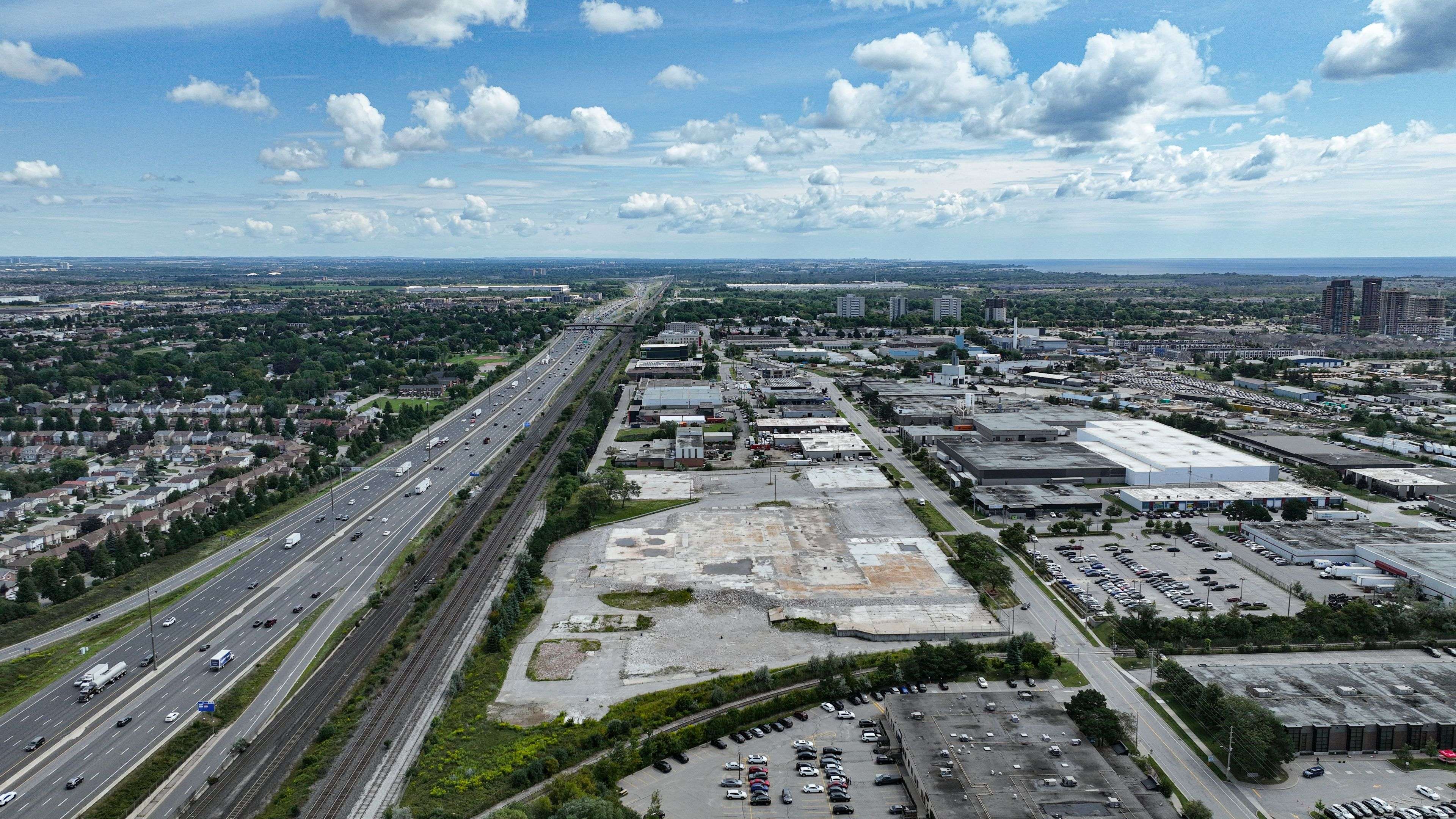 408 Fairall ST, Ajax, ON L1S 1R6