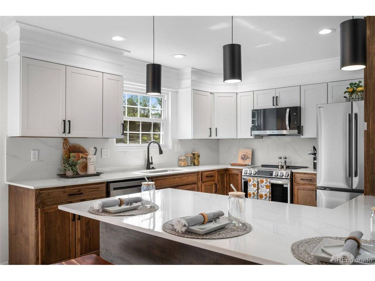 6158 E Hinsdale, Centennial, CO 80112