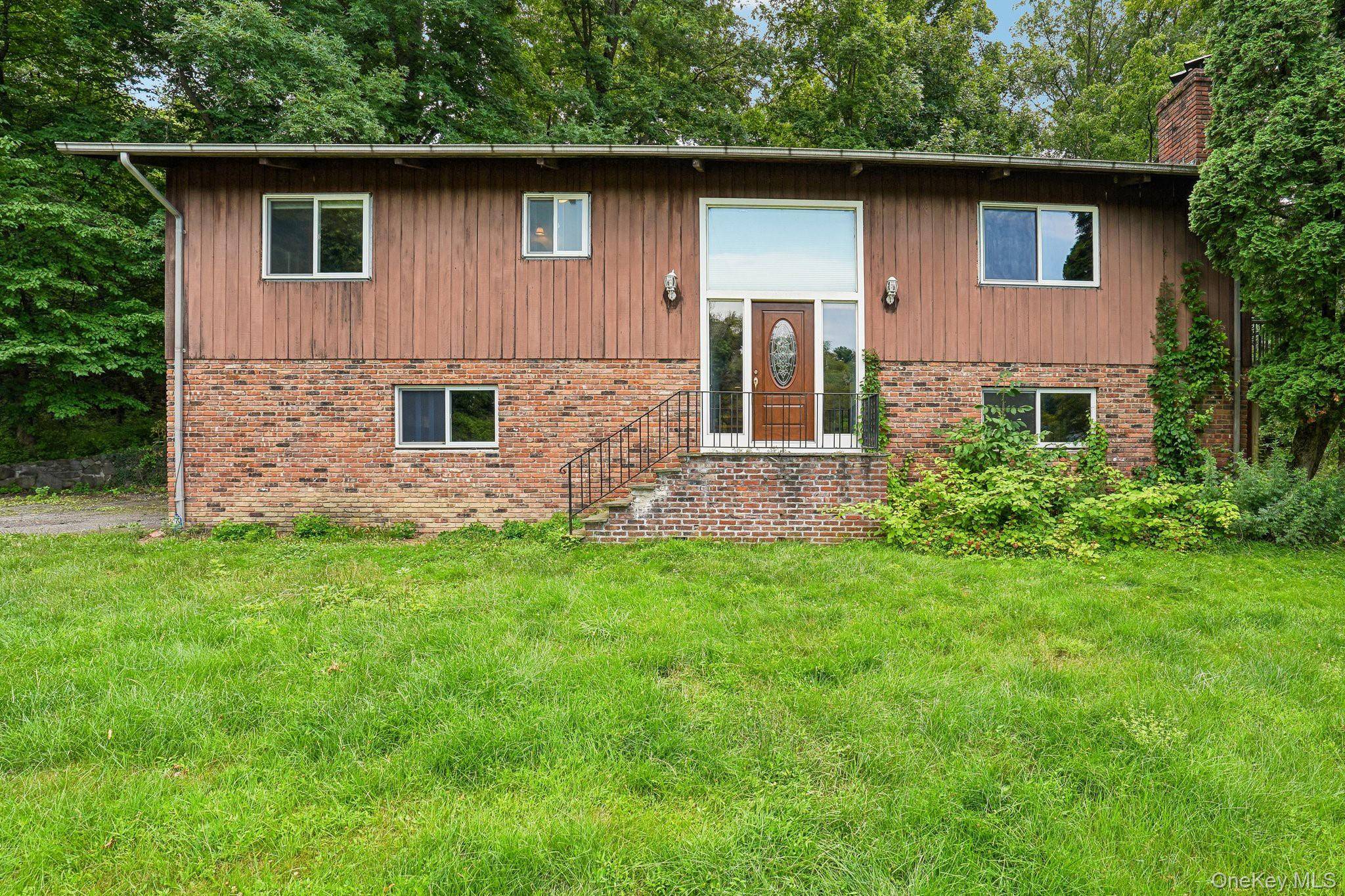 10 Oconnor CT, Montrose, NY 10548