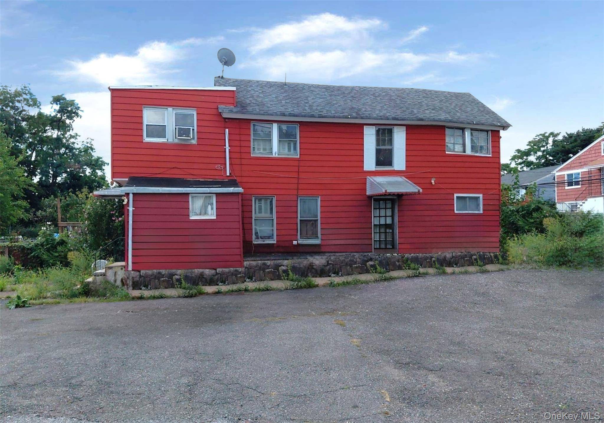 2 Alder ST, Yonkers, NY 10701