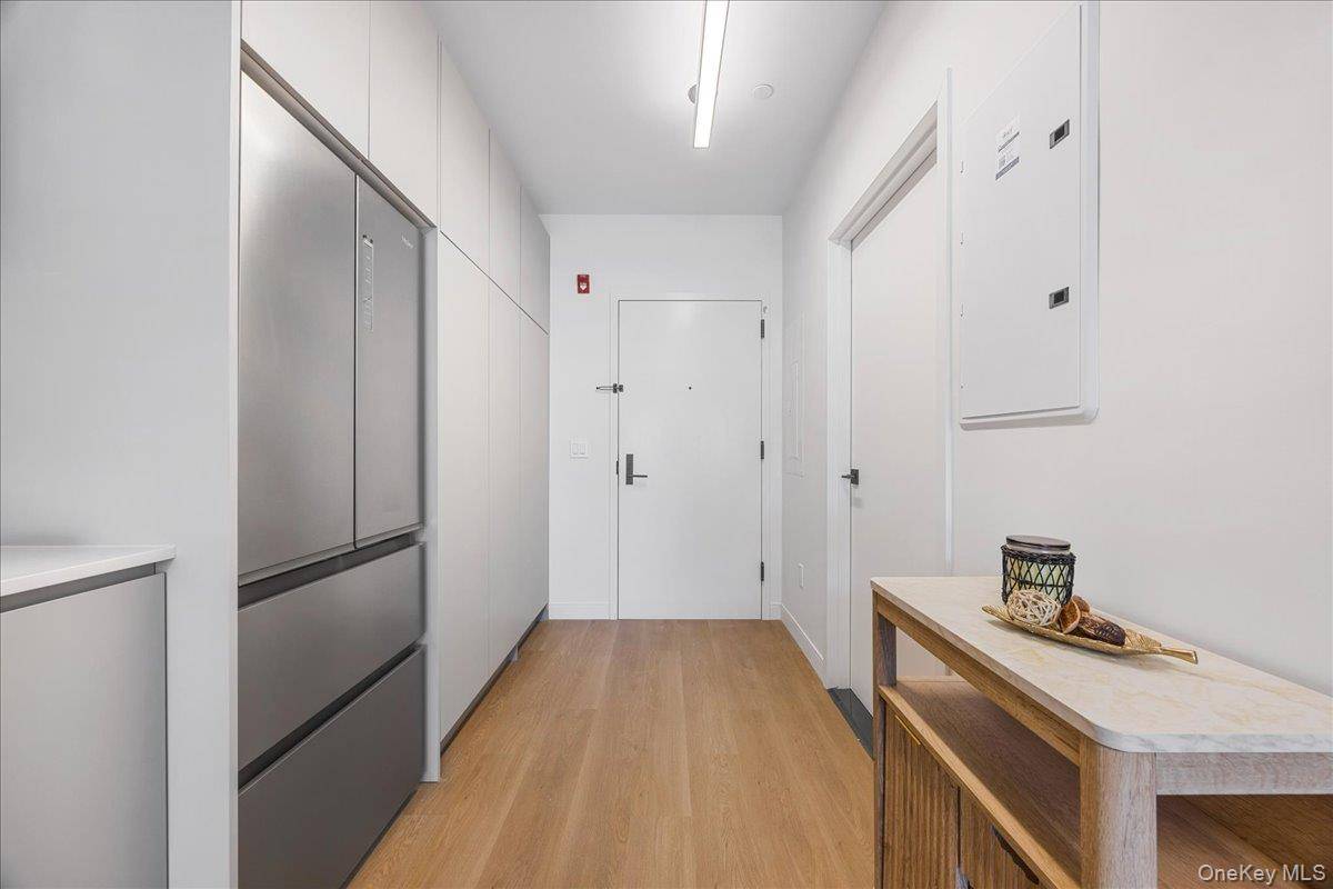 8 Chester AVE #111, White Plains, NY 10601