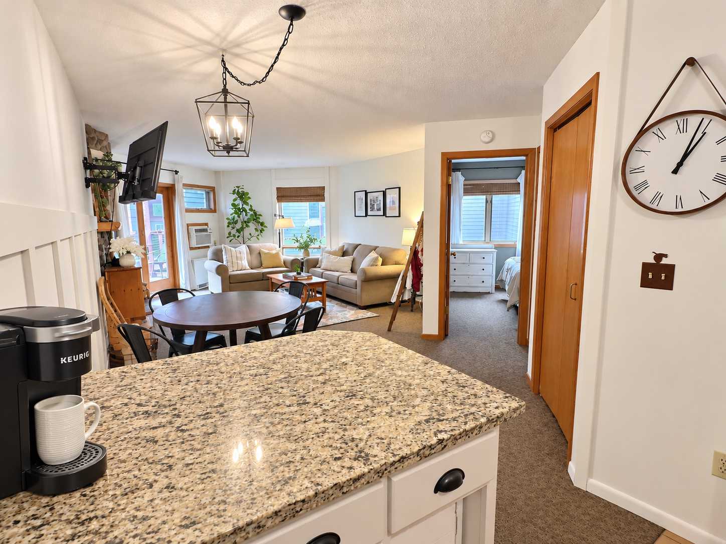 128 Bridge Run LN #B, Lutsen, MN 55612