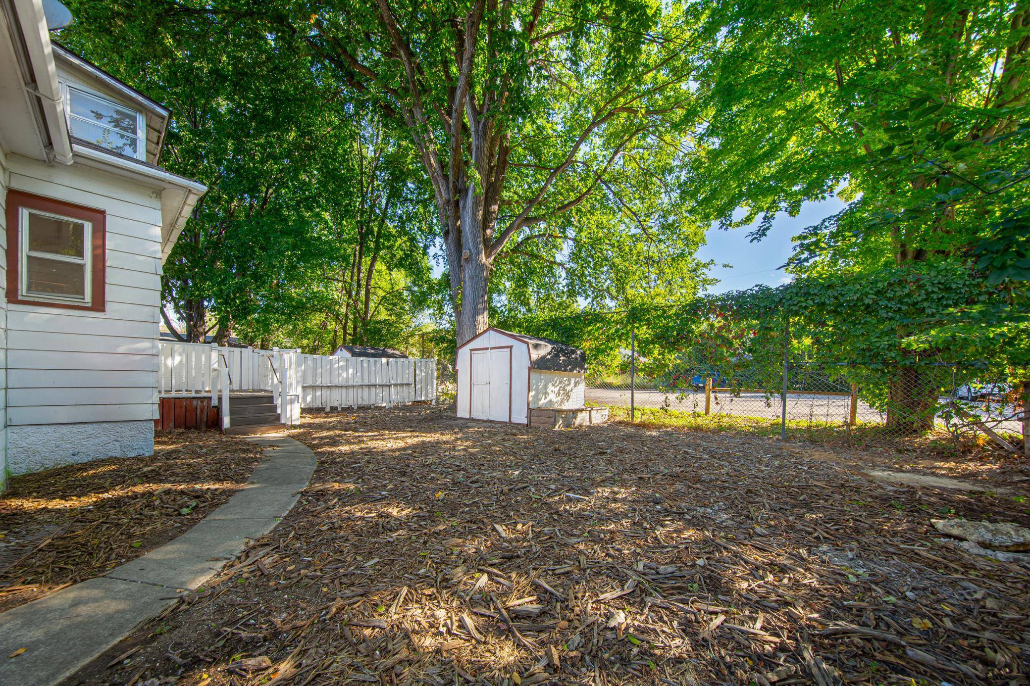 815 2nd AVE NW, Faribault, MN 55021