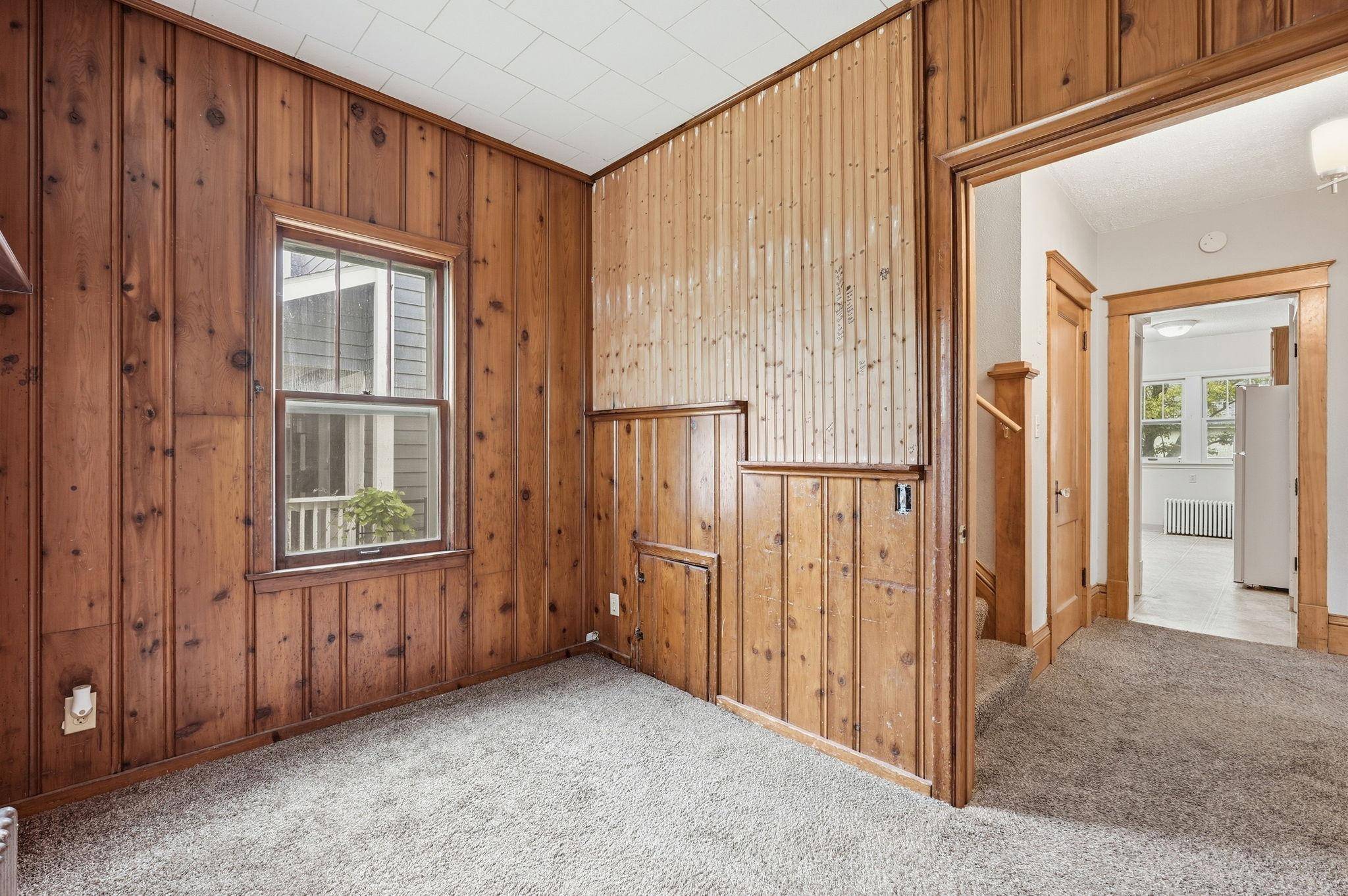 1877 Orange AVE E, Saint Paul, MN 55119