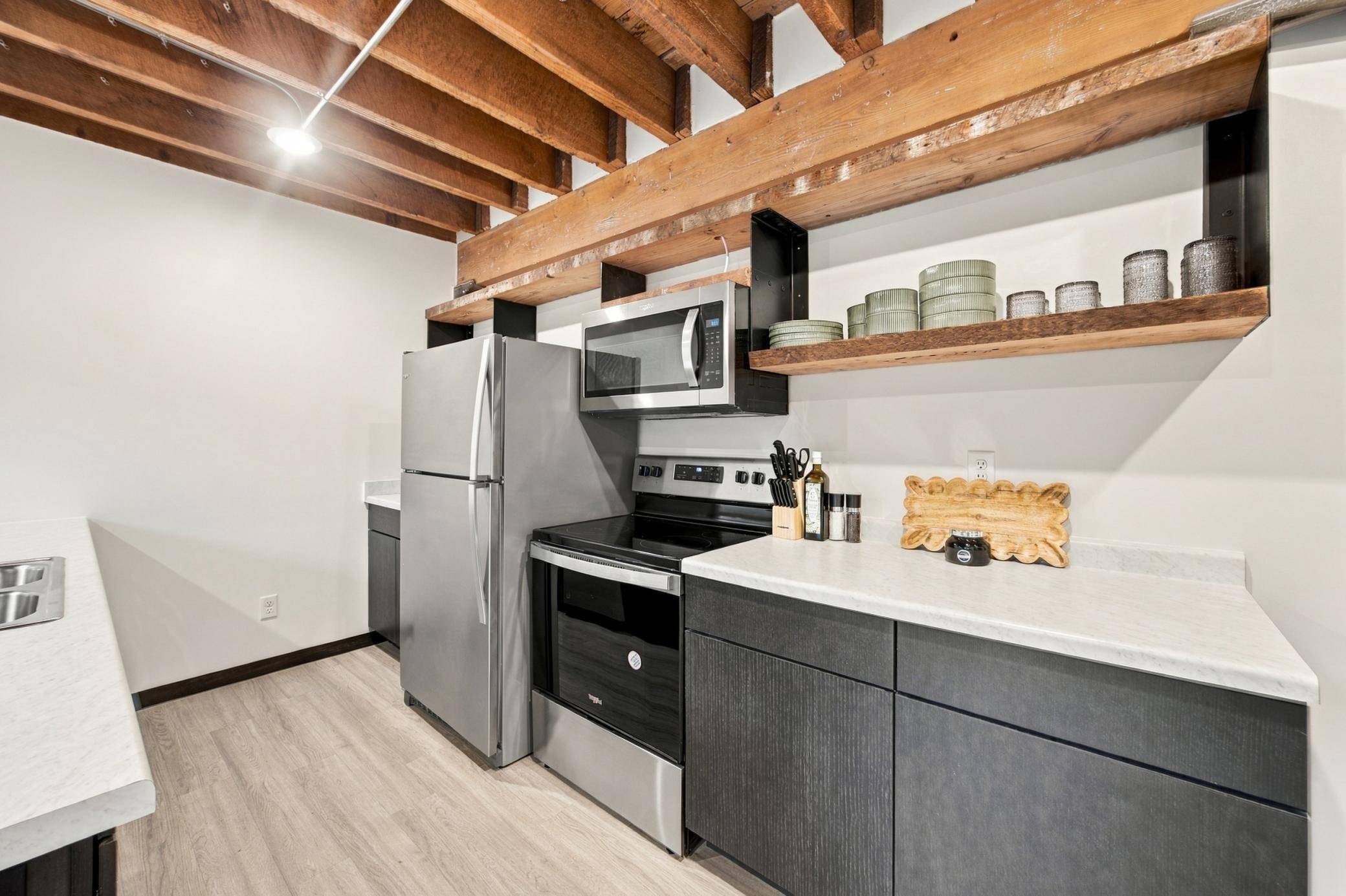 627 Northern Pacific AVE N #205, Fargo, ND 58102