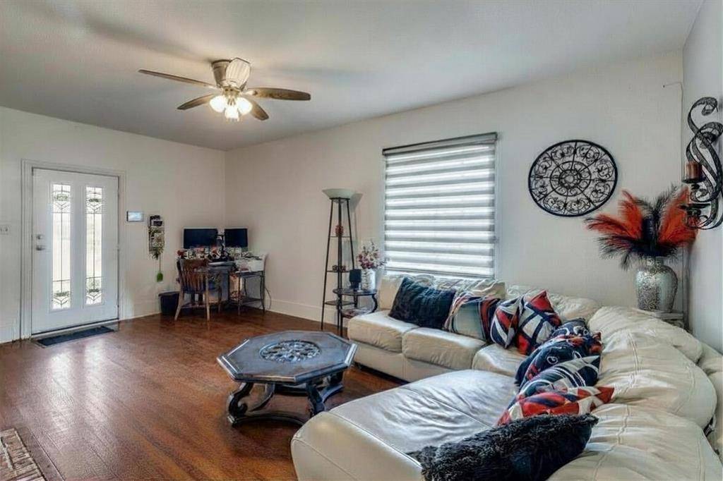 2317 Anderson Street, Dallas, TX 75215