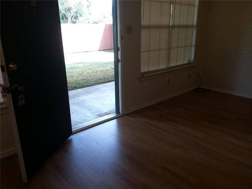1724 W Sanford Street #C, Arlington, TX 76012