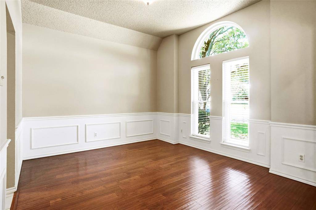 1321 Oak Harbor Boulevard, Azle, TX 76020