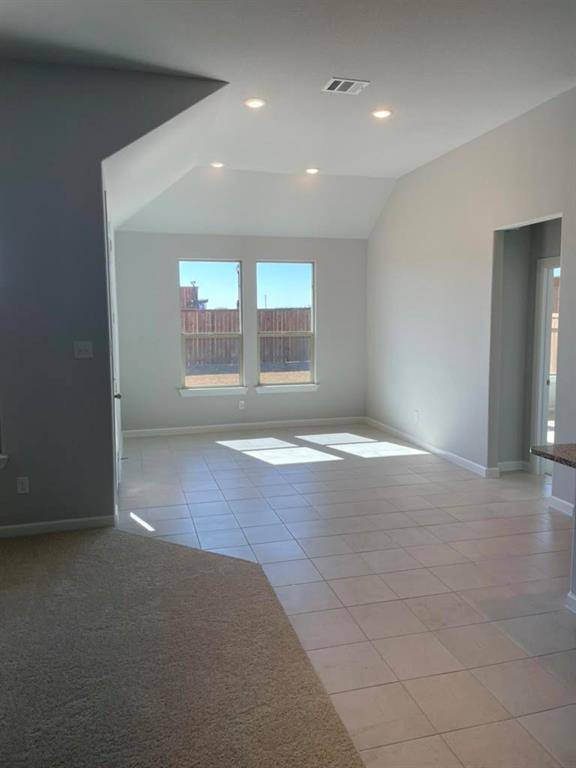 1306 Sundance Lane, Justin, TX 76247