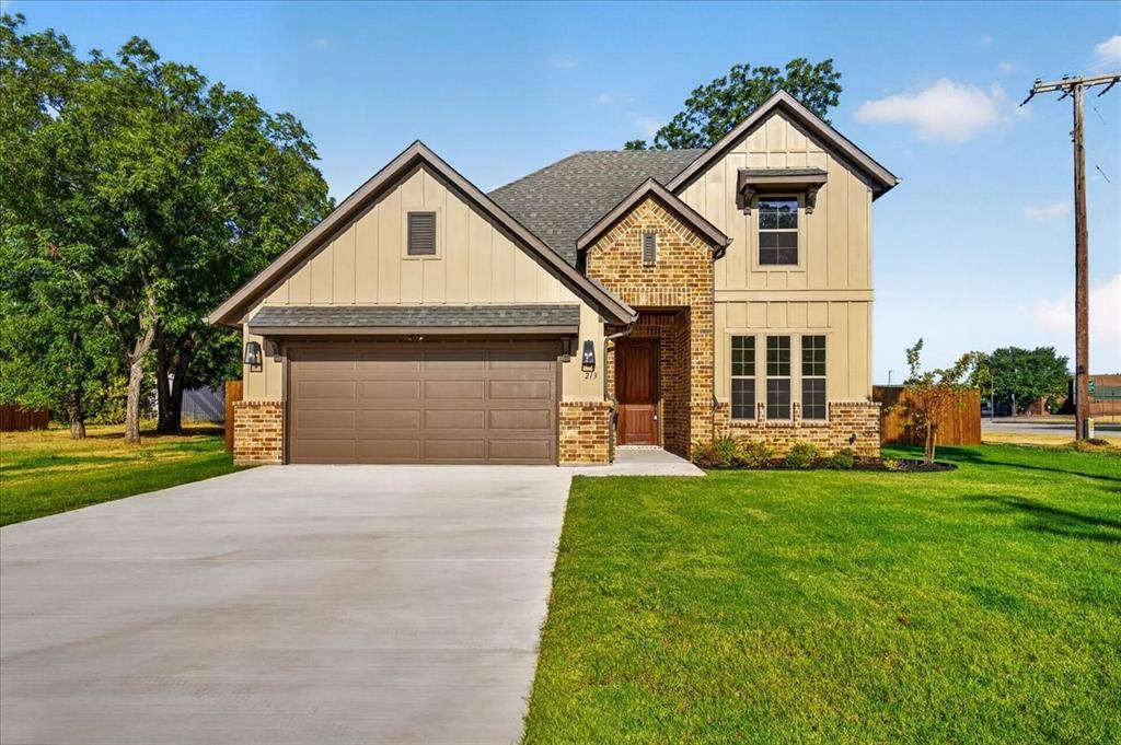 213 S Atwood Street, Boyd, TX 76023