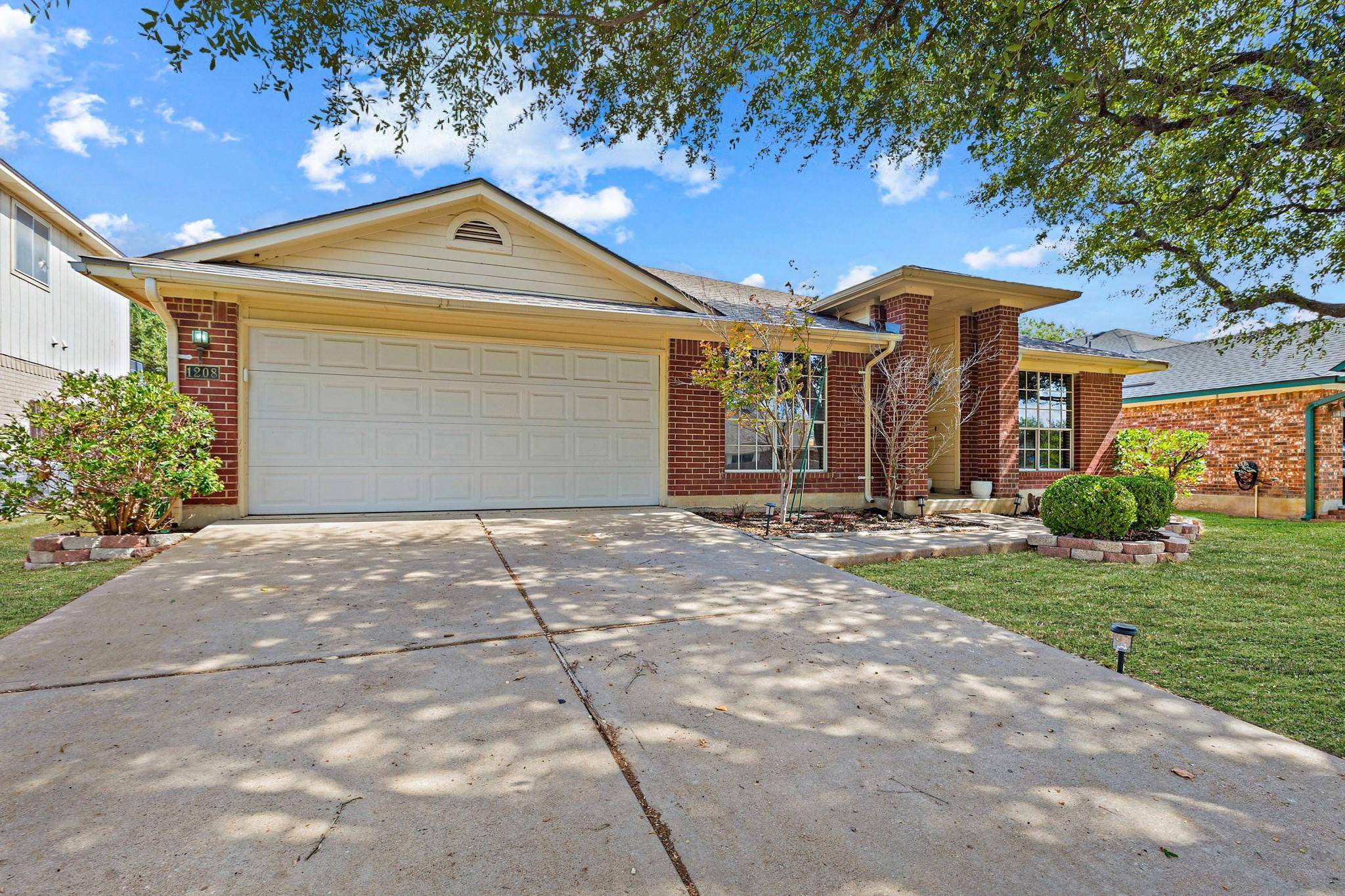 1208 Lochaline LOOP, Pflugerville, TX 78660