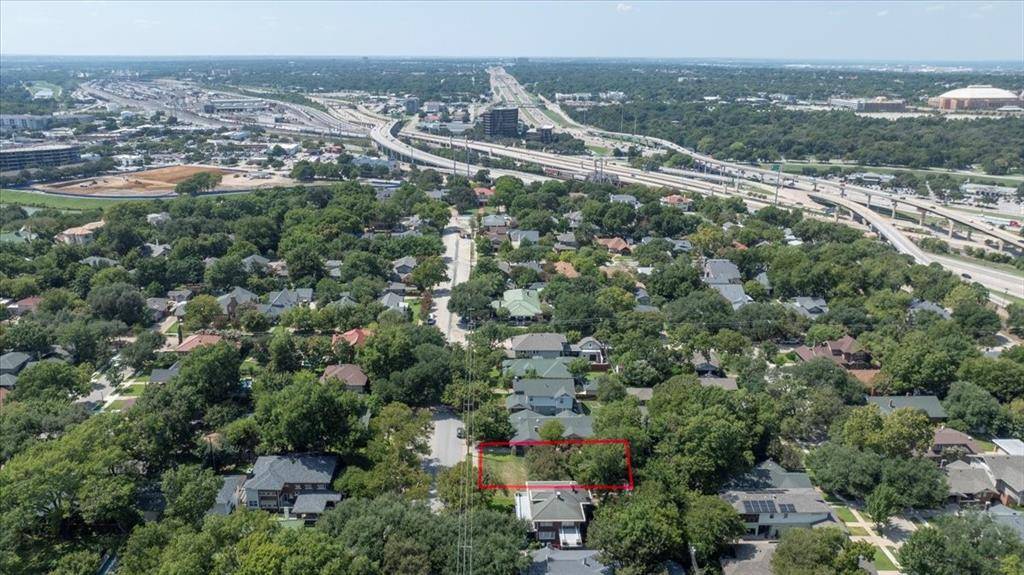 2328 Mistletoe Boulevard, Fort Worth, TX 76110