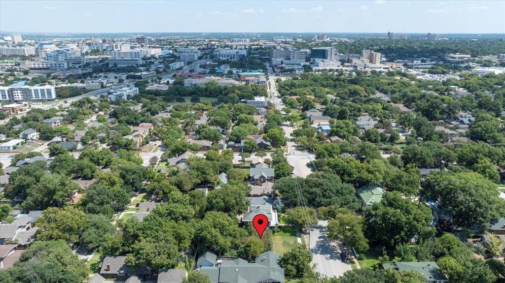 2328 Mistletoe Boulevard, Fort Worth, TX 76110