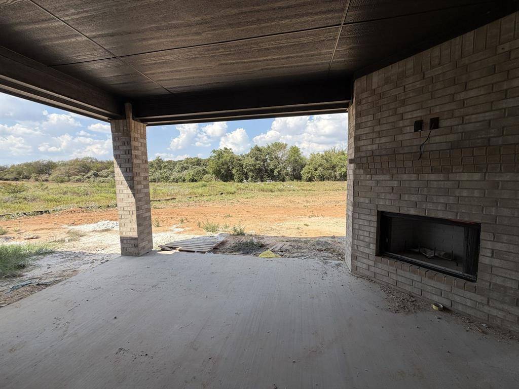 112 Loveta Lane, Boyd, TX 76023