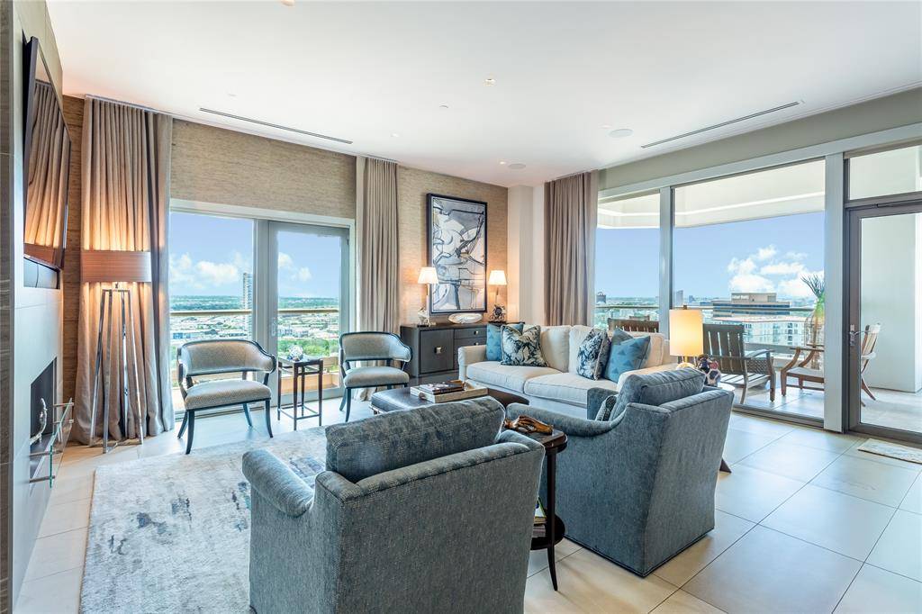 2300 WOLF Street #14C, Dallas, TX 75201