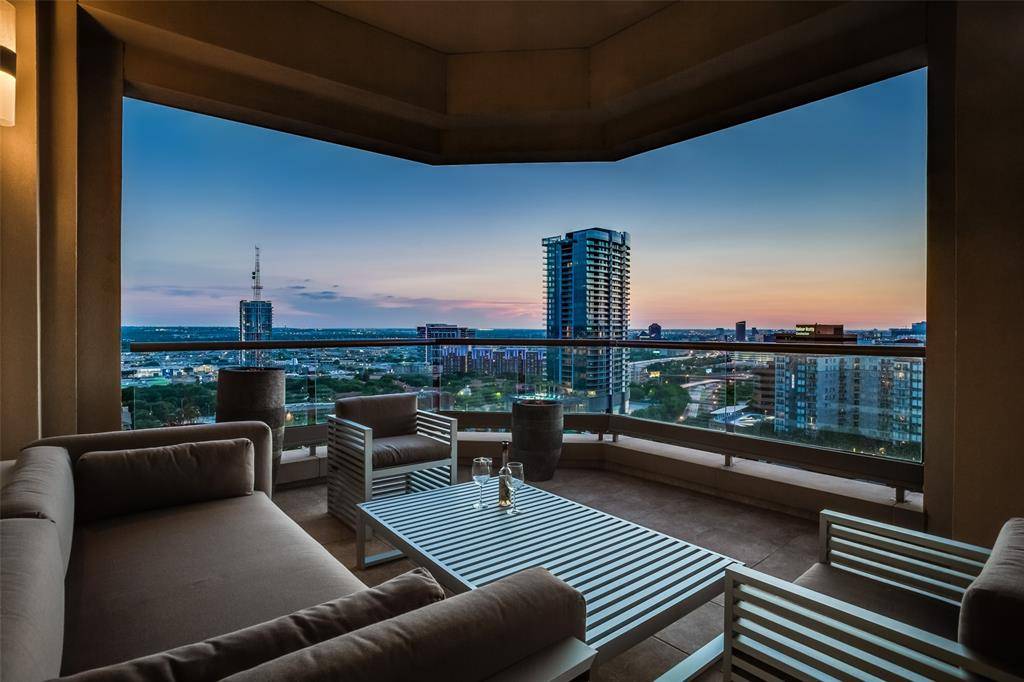 2300 WOLF Street #14C, Dallas, TX 75201