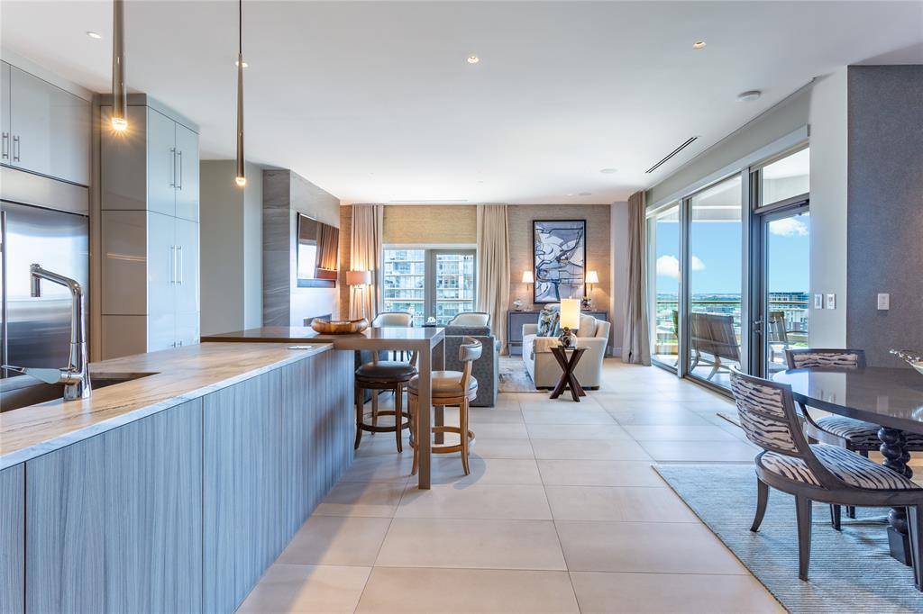 2300 WOLF Street #14C, Dallas, TX 75201