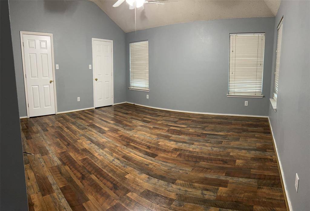 4216 Cave Cove Court, Fort Worth, TX 76244