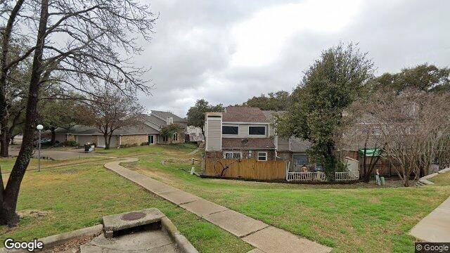 2717 Meadowstone Court, Carrollton, TX 75006