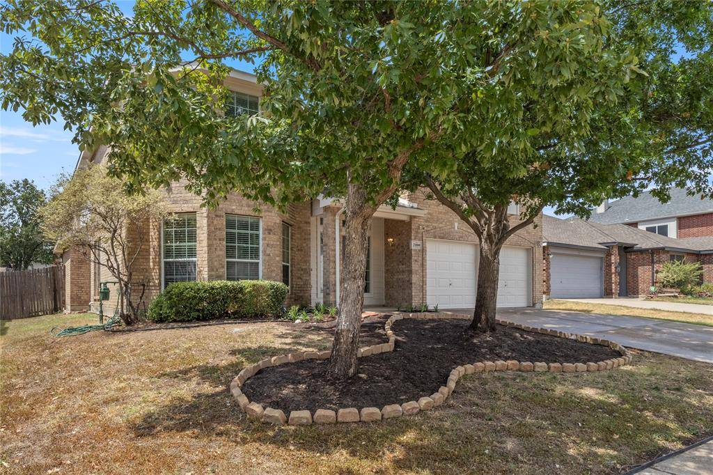 7100 Livingston Drive, Denton, TX 76210