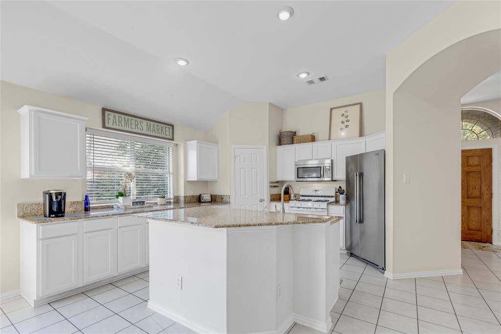 1438 Royal Oaks Drive, Frisco, TX 75036