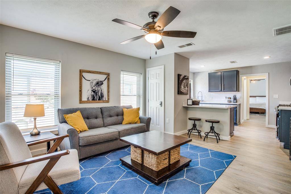 408 N Oak Cliff Boulevard #408 & 410, Dallas, TX 75208