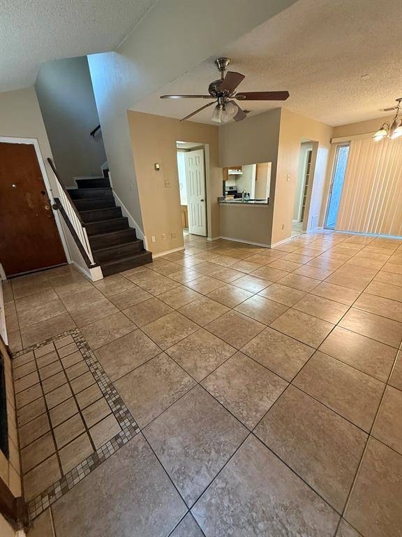 4922 Rolling Vista, Mesquite, TX 75150