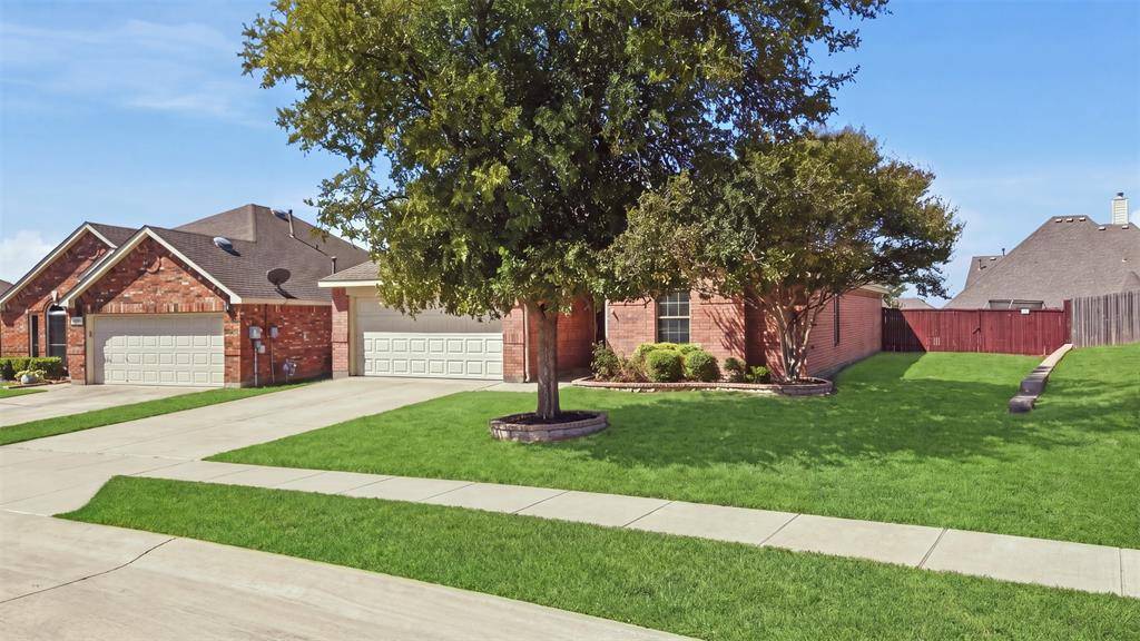 2829 Quarter Horse Lane, Celina, TX 75009