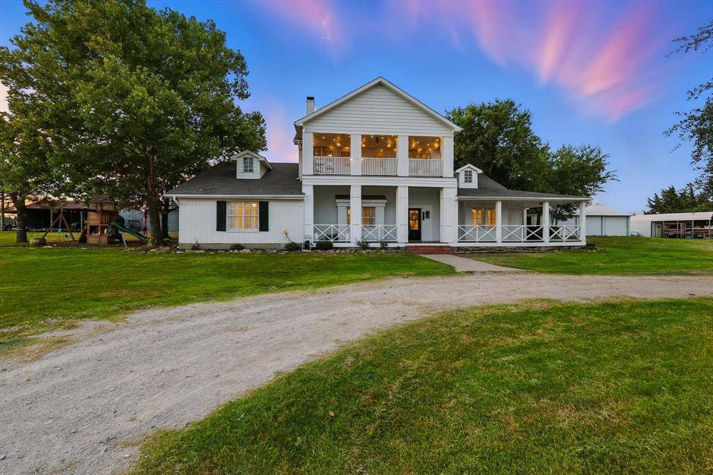 185 Quail Run Court, Decatur, TX 76234