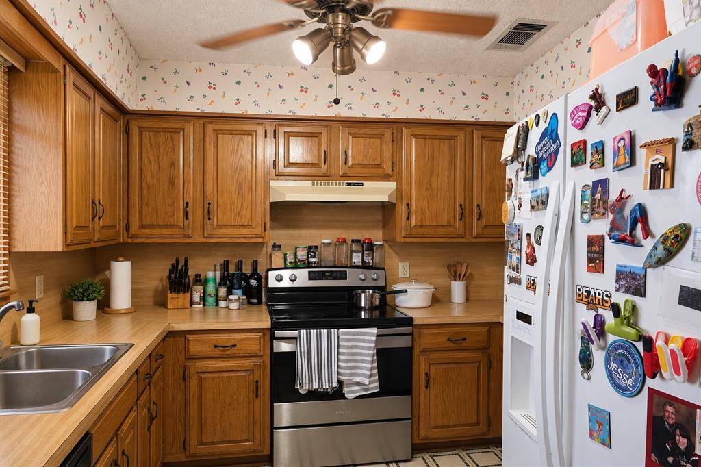 2023 Lorient Drive, Carrollton, TX 75007